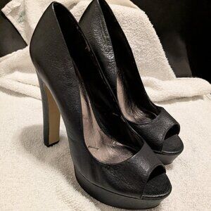 Zigi Soho Kelis leather  platform peep toe heels size 7.5